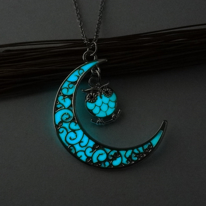 Glowing Silver Plated Pendant Necklaces